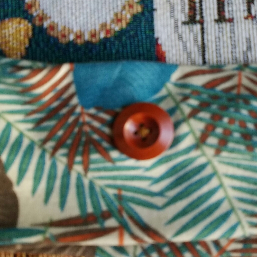 Multicolor button headband - Picture 3 of 3